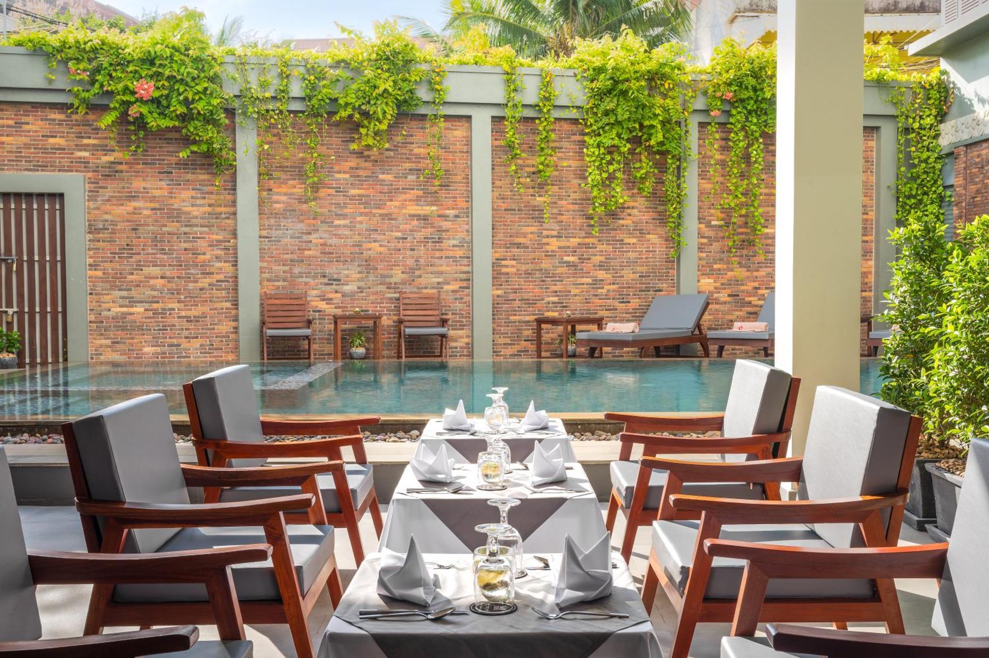 Mony Reach Angkor Hotel