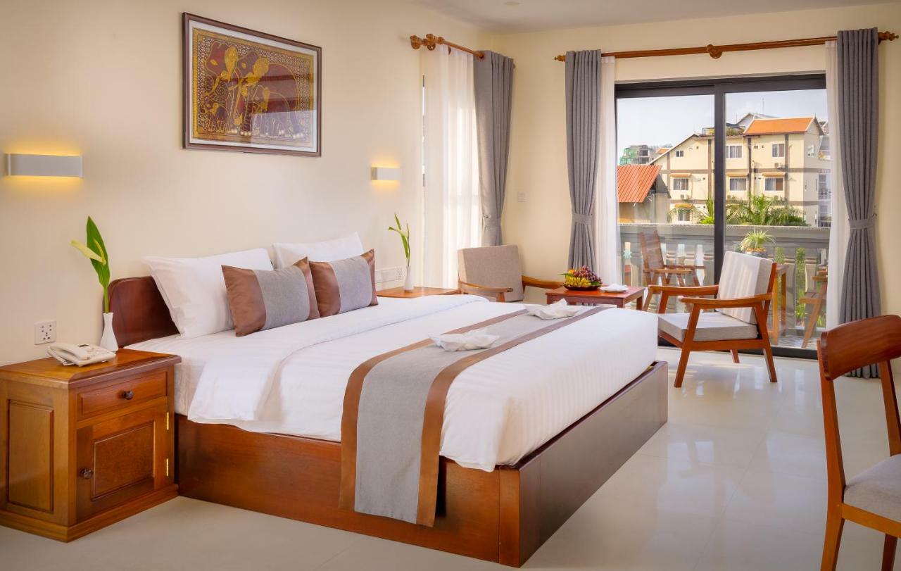 Mony Reach Angkor 4*